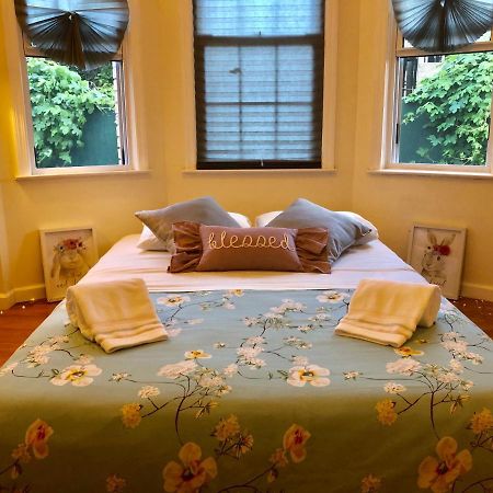 “Beautiful Space” 10 Mtos Airport Jfk The Beach New York Ngoại thất bức ảnh